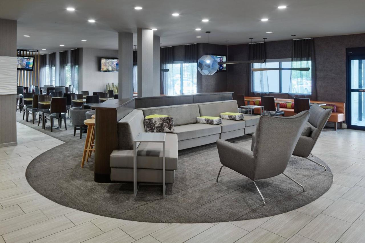 Springhill Suites By Marriott Chicago Bolingbrook Exterior photo